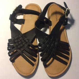 Maurice's sandals